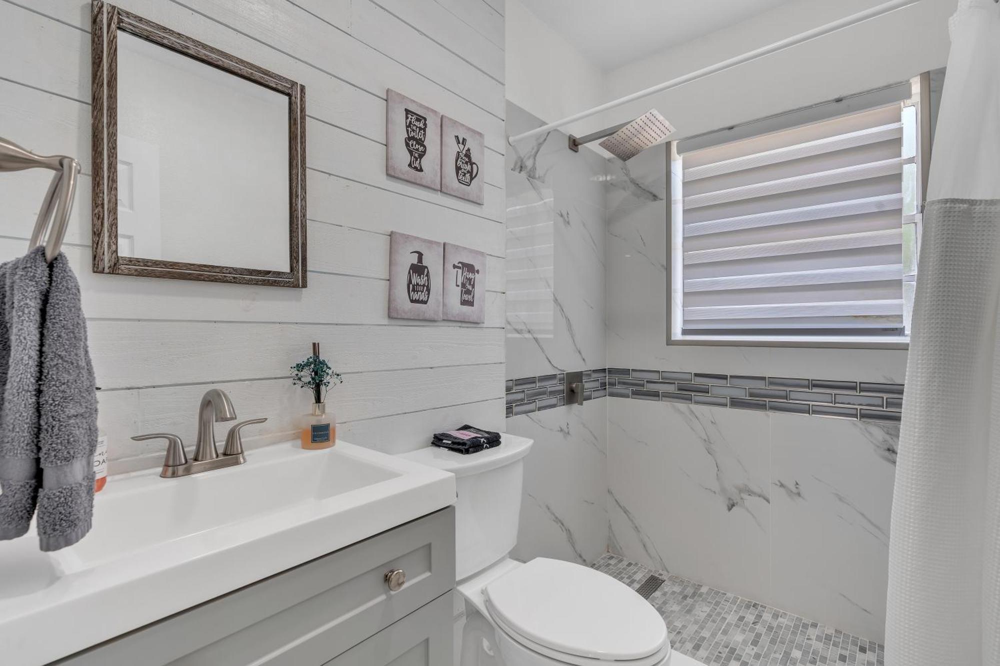 Stunning Modern Home In Tampa With Pool - Just 5 Minutes From Airport! Extérieur photo