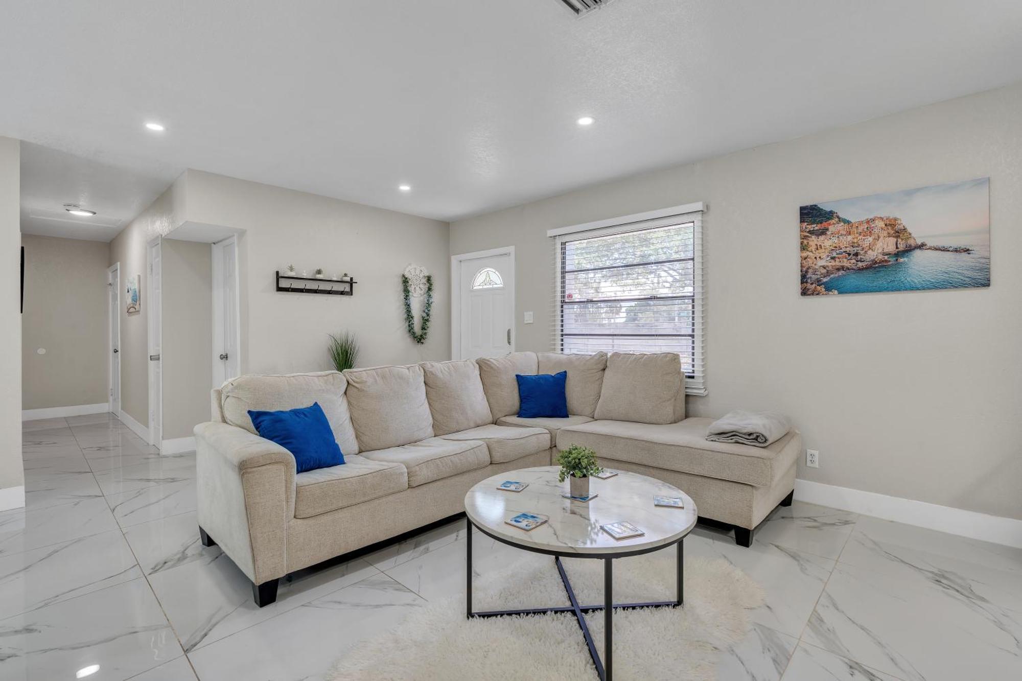 Stunning Modern Home In Tampa With Pool - Just 5 Minutes From Airport! Extérieur photo
